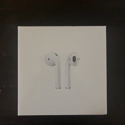 Apple AirPods 2nd Generation with Wireless Charging Case New Sealed 