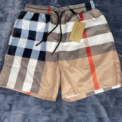 Burberry Shorts Size M