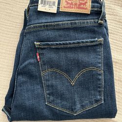 Brand New!! LEVI’S 721 HIGH RISE SKINNY WOMEN'S JEANS
