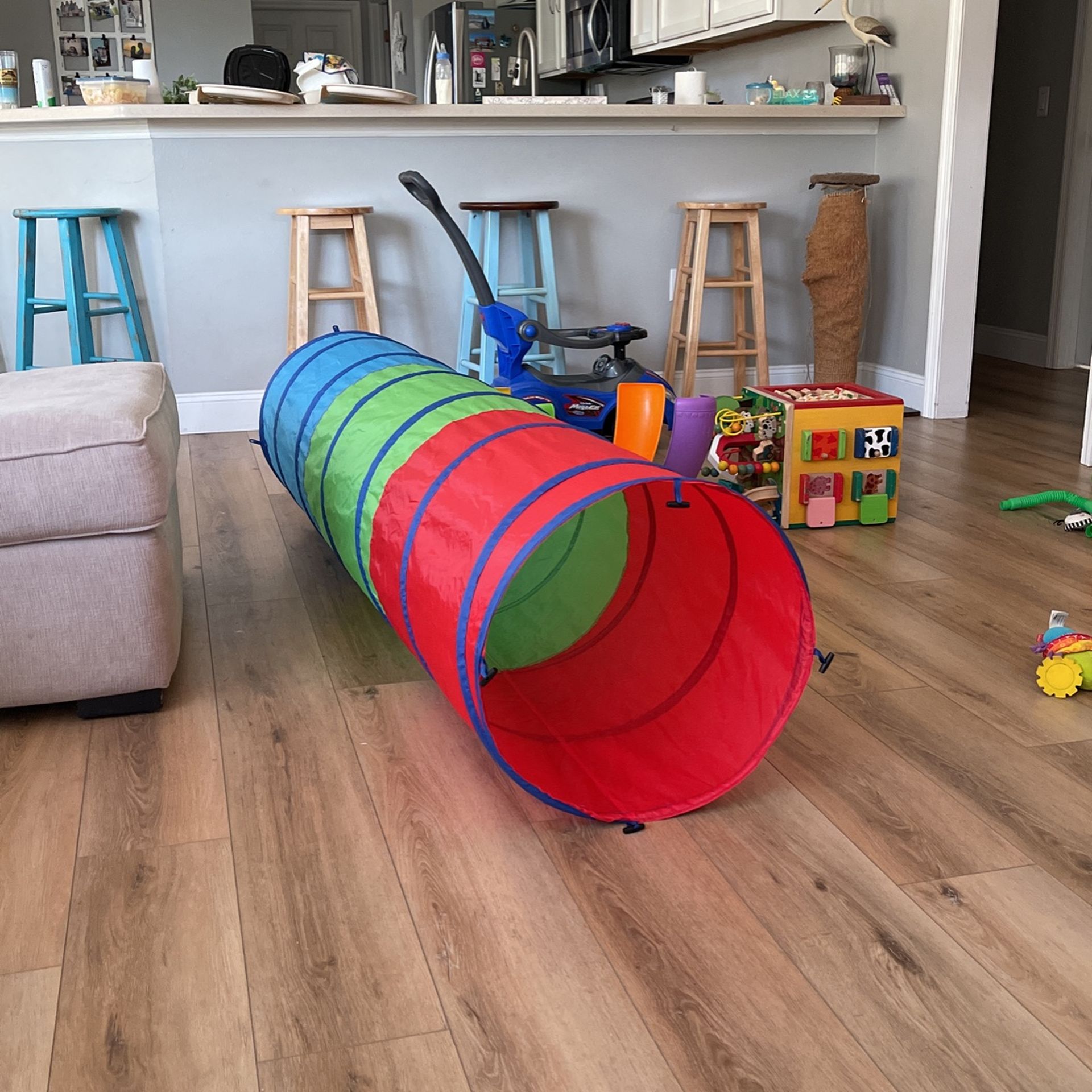 Kids Pop Up Tunnel