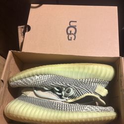 Yeezy 350 V2 Green Yeezreel