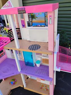 Barbie Doll House