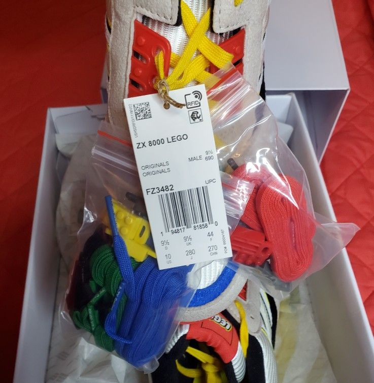 ユー New Adidas LEGO Limited Edition Shoes US Size 10 Mens AZ-X