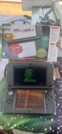 New 3DS XL near mint