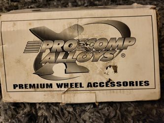 Pro Comp Lug Nuts
