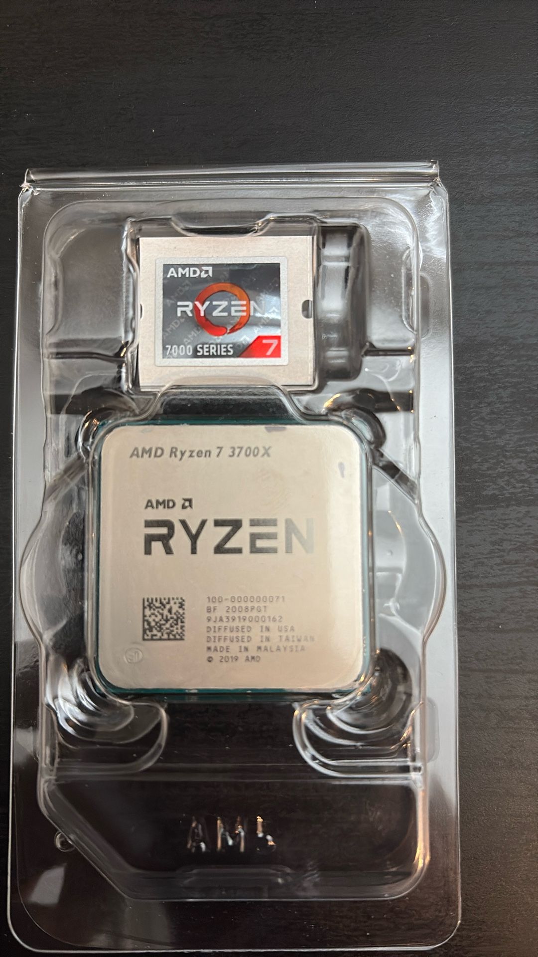 AMD Ryzen 7 3700x