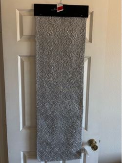New Pretty Table Runner