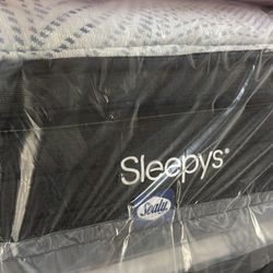 Queen Mattresses $399