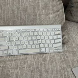 Apple Magic Keyboard