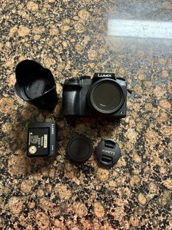 Lumix G7 W Lenses & Charger.