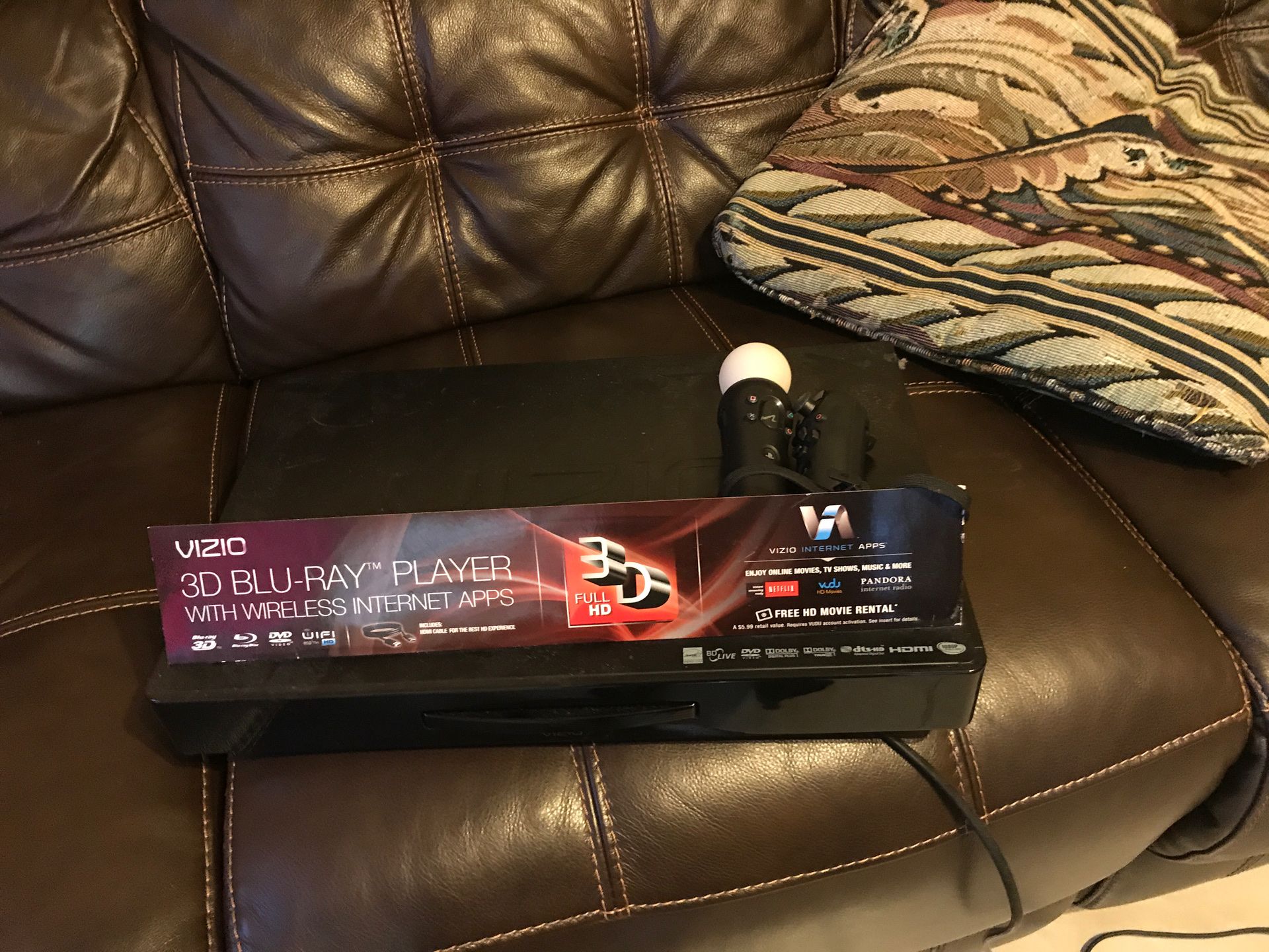 Tv dvd thing also ps4 controllers