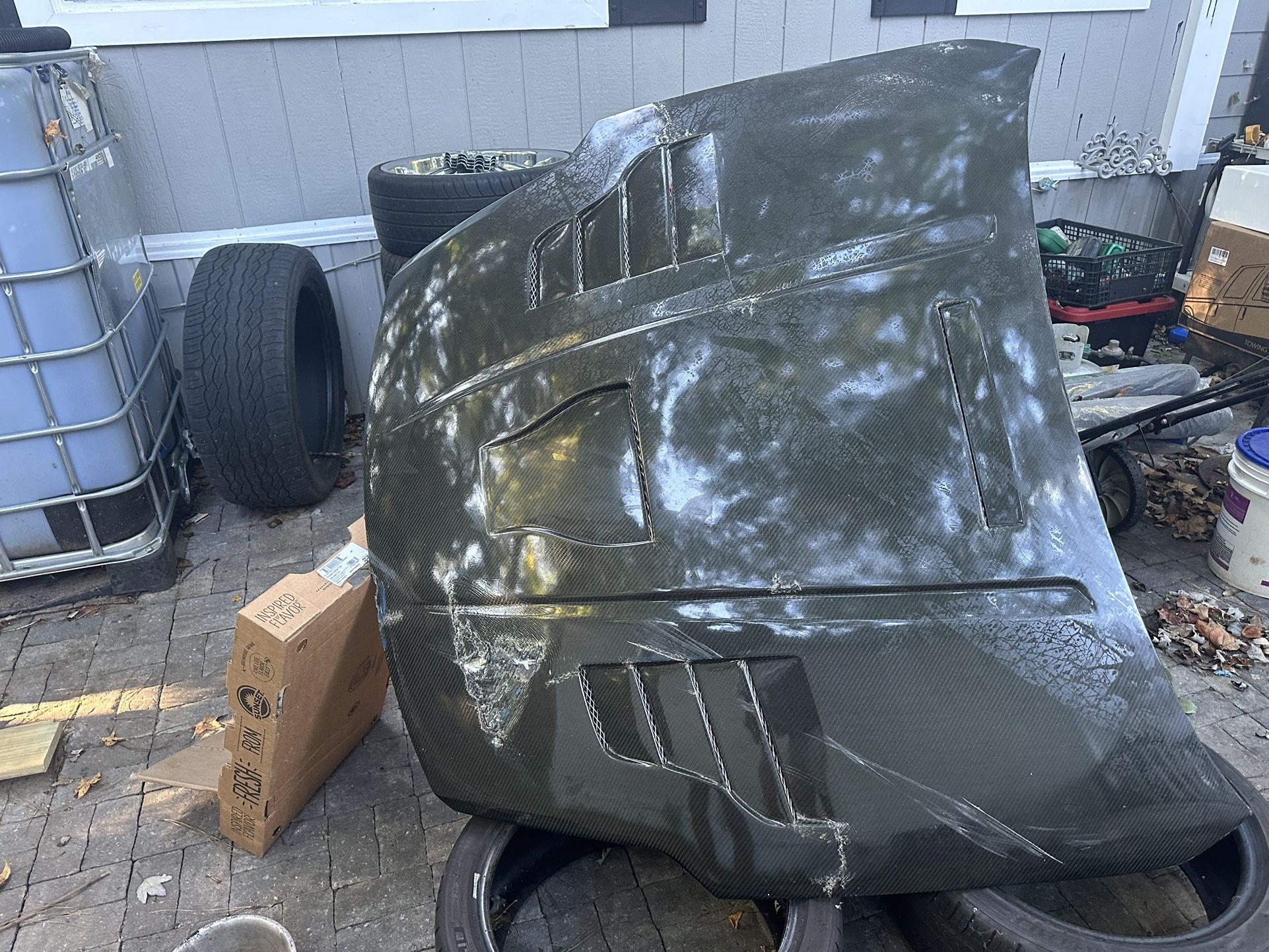 Seibon 350Z VT Carbon Fiber Hood