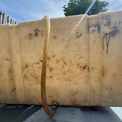 Tank Agua.    Water Tank 100 Gallons Ball Plastic Inside 