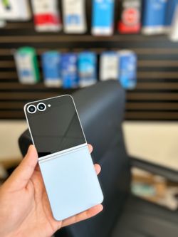Galaxy ZFlip 6 UNLOCKED 256GB