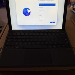 Microsoft Surface Pro 7 12.3in Touchscreen i7-1065G7 16GB RAM 256GB SSD