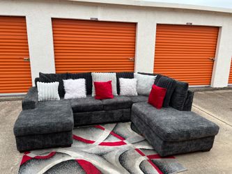Sectional Sofa – Great Condition