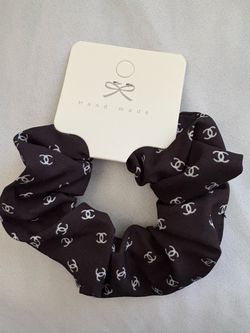 sSRUNCHIE