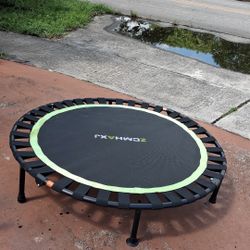 Trampoline 