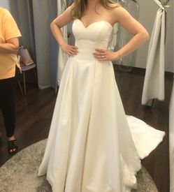 NEVER WORN Ivory Wedding Dress from Brilliant Bridal
