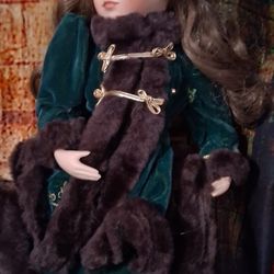 Old Porclen  Dolls 