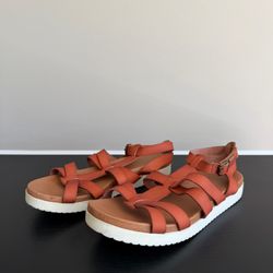 Touch Of Nina Big Girls 5 Fisherman Sandals Cognac Brown Adjustable Strap