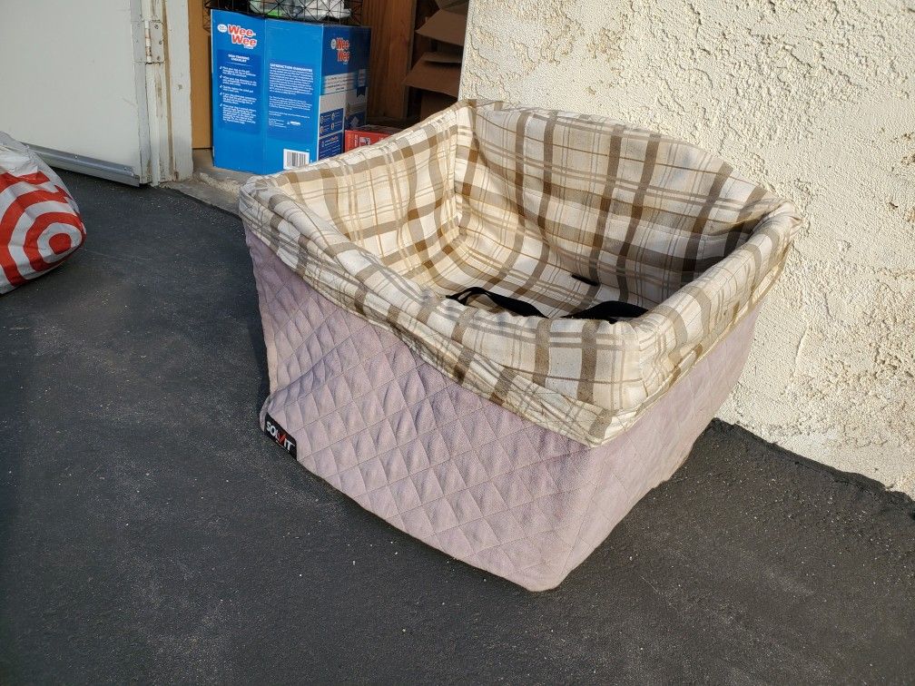 Small / Medium Dog Car Seat