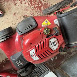 Self Propelled Craftsman Lawnmower 