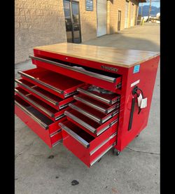 Husky 52"IN Tool Chest with Wood Top