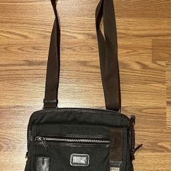TUMI Crossbody Bag, Alpha Bravo, Men’s Shoulder Bag, Travel Organizer Bag, Like New