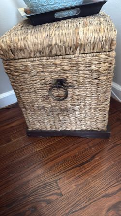 Wicker basket