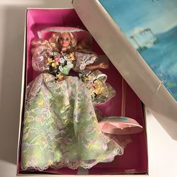 Spring Bouqet Collectors Edition Barbie