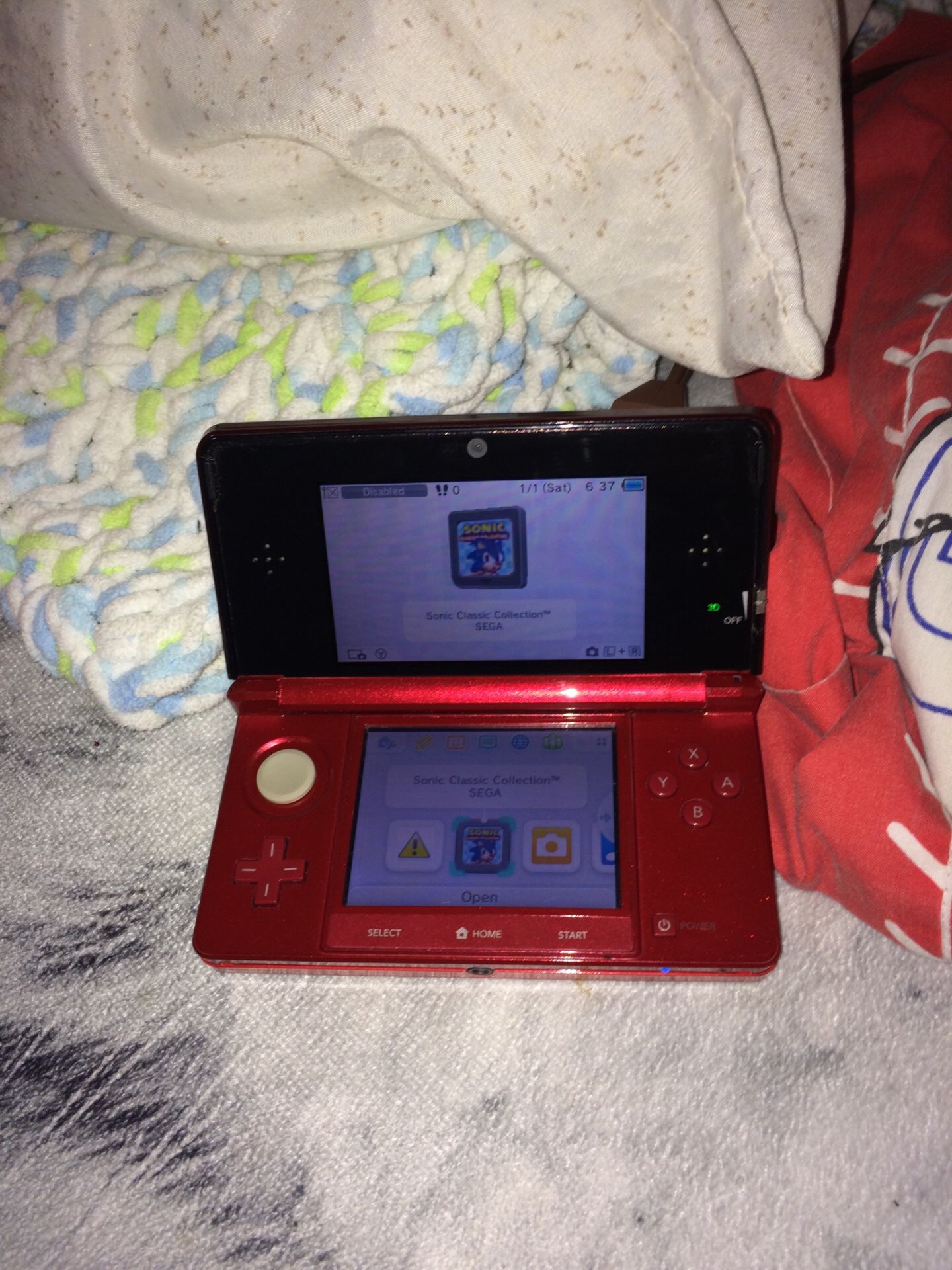 Nintendo 3ds With Sonic