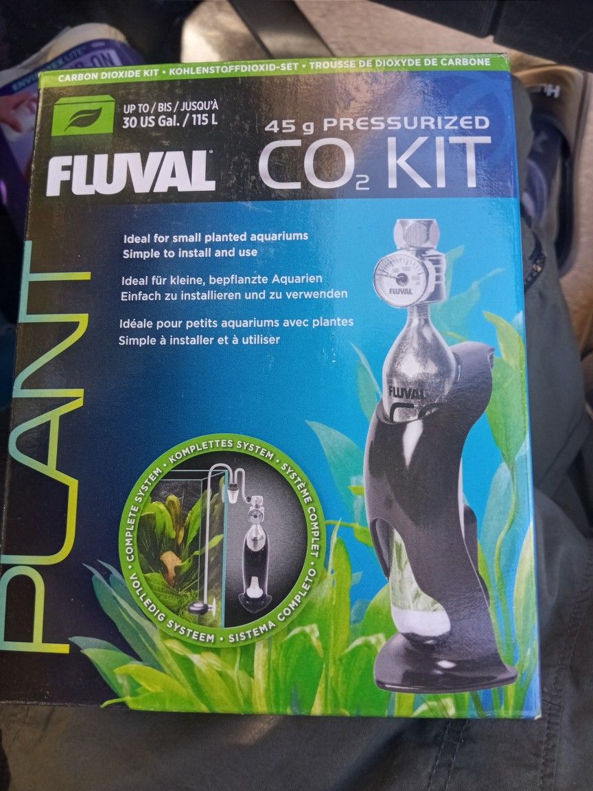 Fluval Co2 Kit. Brand New. 50$