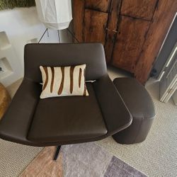 B&B Chair & Ottoman Set For Sale