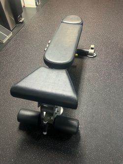 Hoist Workout Bench in good condition
