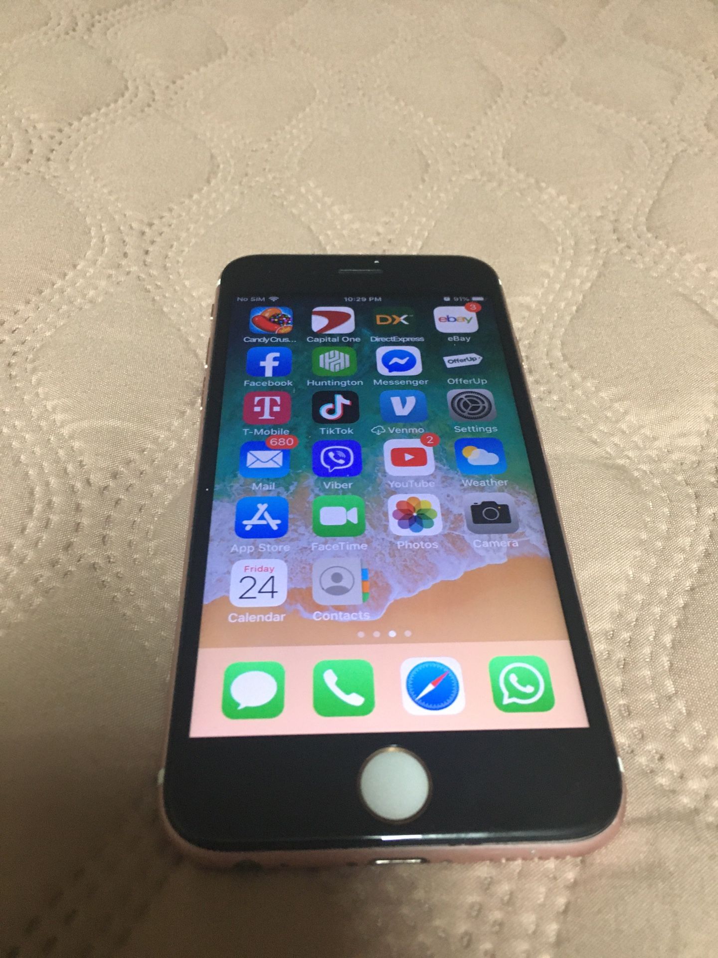 iPhone 6s Verizon unlocked good condition no issue