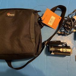 NICE Sony HDR-CX190 HD Handycam Digital Camcorder W/ Bundle