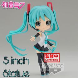 (NEW) Vocaloid Hatsune Miku V4X Style (Version A) Q Posket Statue