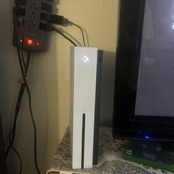 Xbox One S 1 Tb