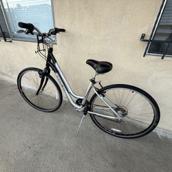 Trek Hybrid Bike 16” 41cm