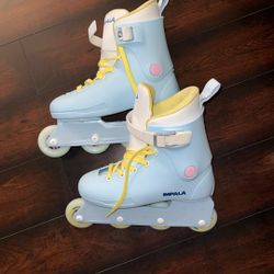 Size 7 NEW Rollerblades Never Used 