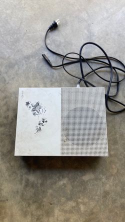X Box with controller