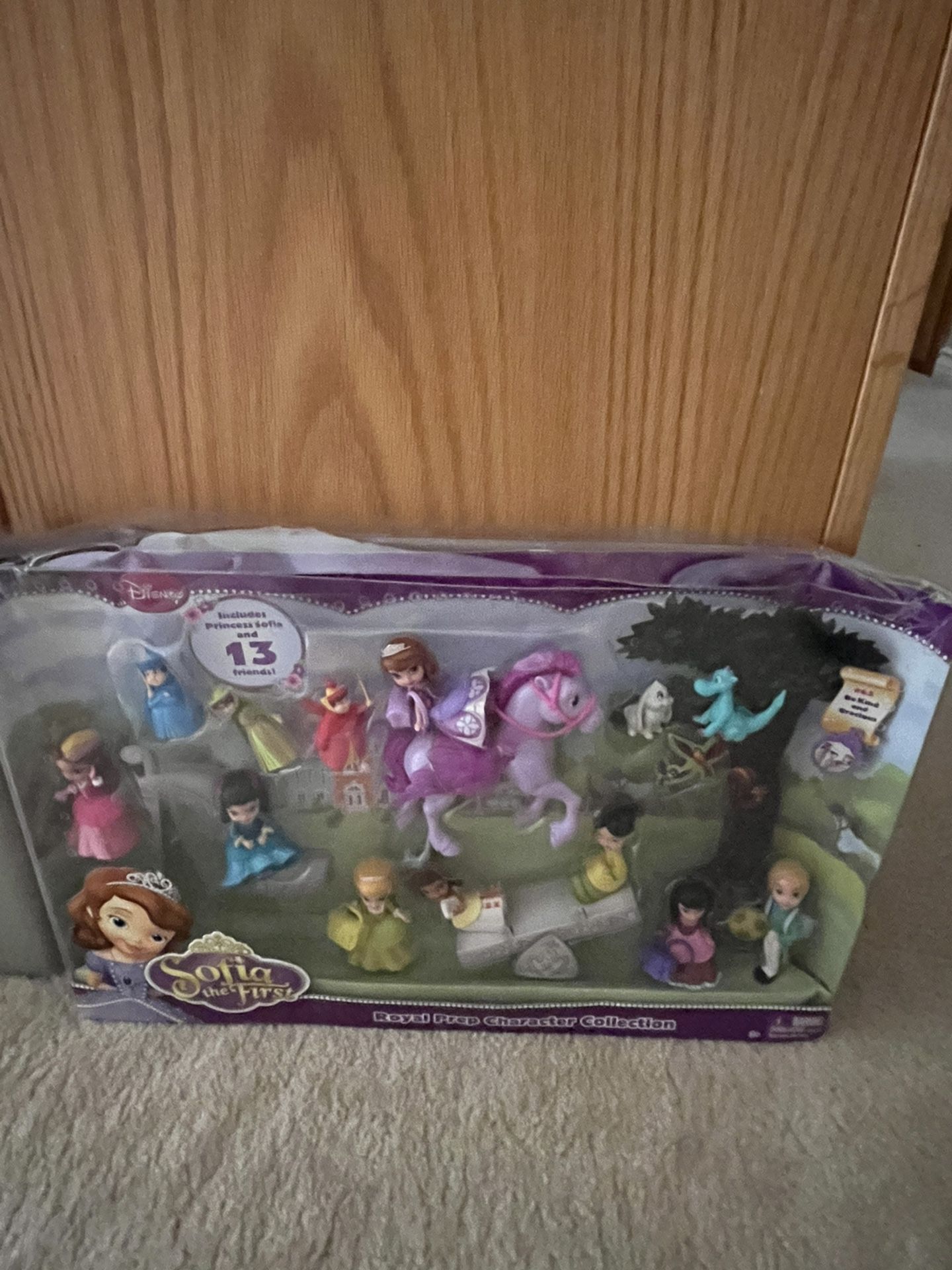 Sofia The First Royal Prep Character Collection Figurines 