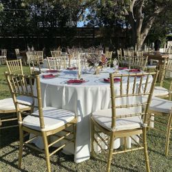 Chiavari Chairs 