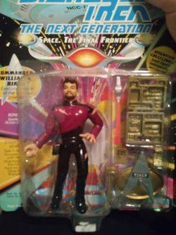 Star trek commander William Riker