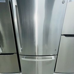 GE stainless steel refrigerator 33X69X30 with a receipt for a 90-day warranty