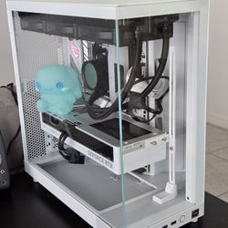 ASUS ROG - 7800X3D - RTX 5070 - 32 RAM