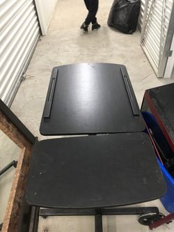Computer desk