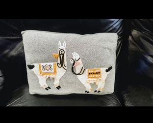 Grey Linen 2 Llamas Embrodered Cushion /throw Accent pillow Novovratz 17 “Animal