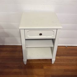 Pottery Barn kids Nightstand 
